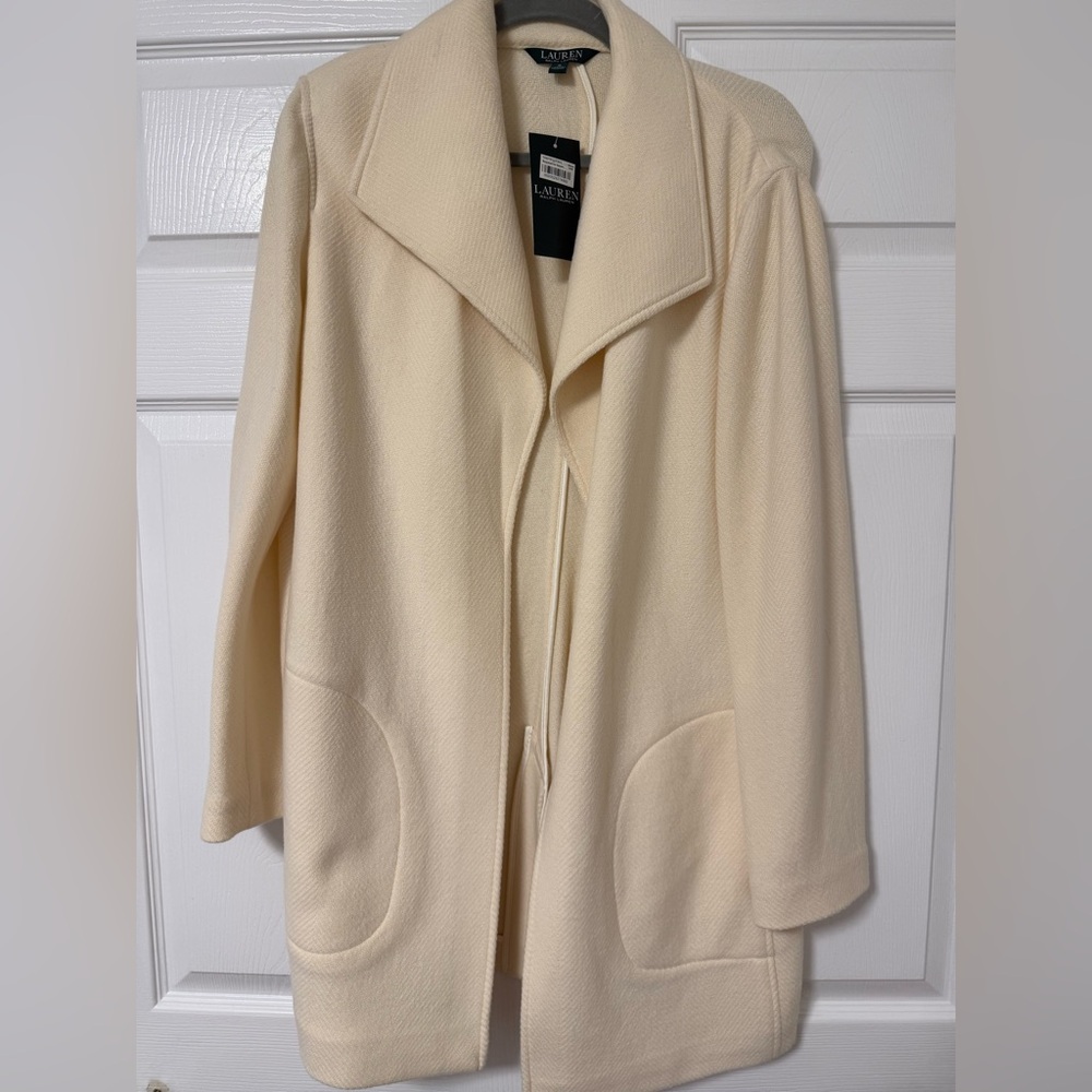 Lauren Ralph Lauren Cream Open-Front Coat with Rounded Pockets
